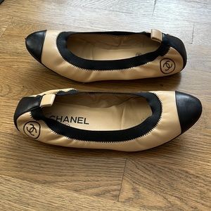 Authentic Chanel flats! 38.5